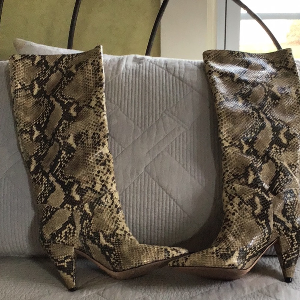 Snake skin  boots..black suede studio.7.5